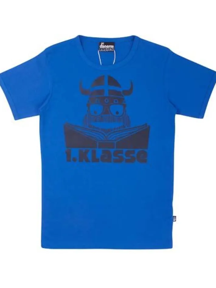 danebasic_shortsleeve_shy_0-1.webp Danebasic Shortsleeve Shy blue 1. KLASSE