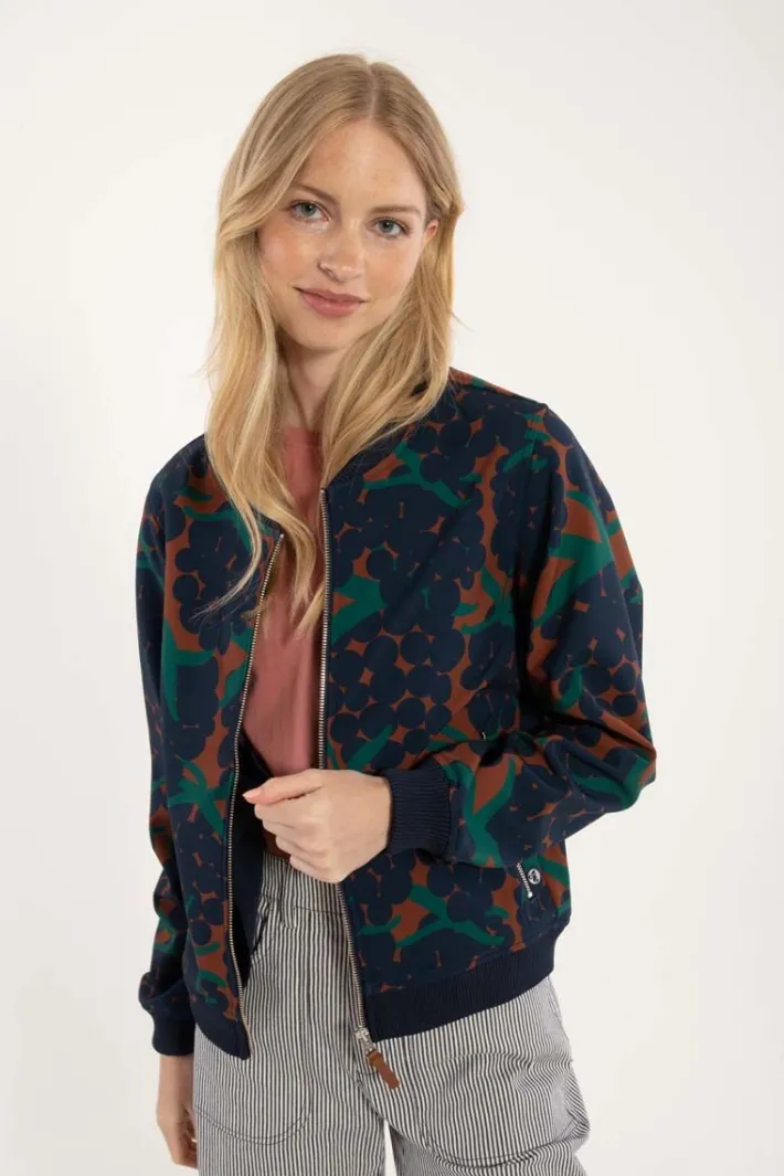 danebea_softshell_bomber__0.webp Danebea Softshell Bomber Rust BIG BERRIES