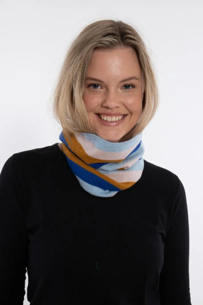 danebest_friend_merino_ne_0-6.webp Danebest Friend Merino Neckwarmer Gentle Stripe