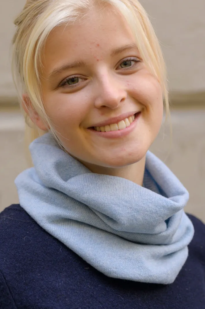 danebest_friend_merino_ne_8.webp Danebest Friend Merino Neckwarmer Light Blue