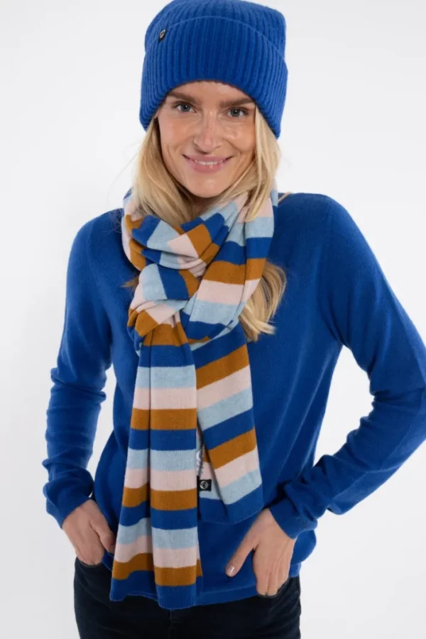 Danebundle-up Merino Scarf Gentle Stripe