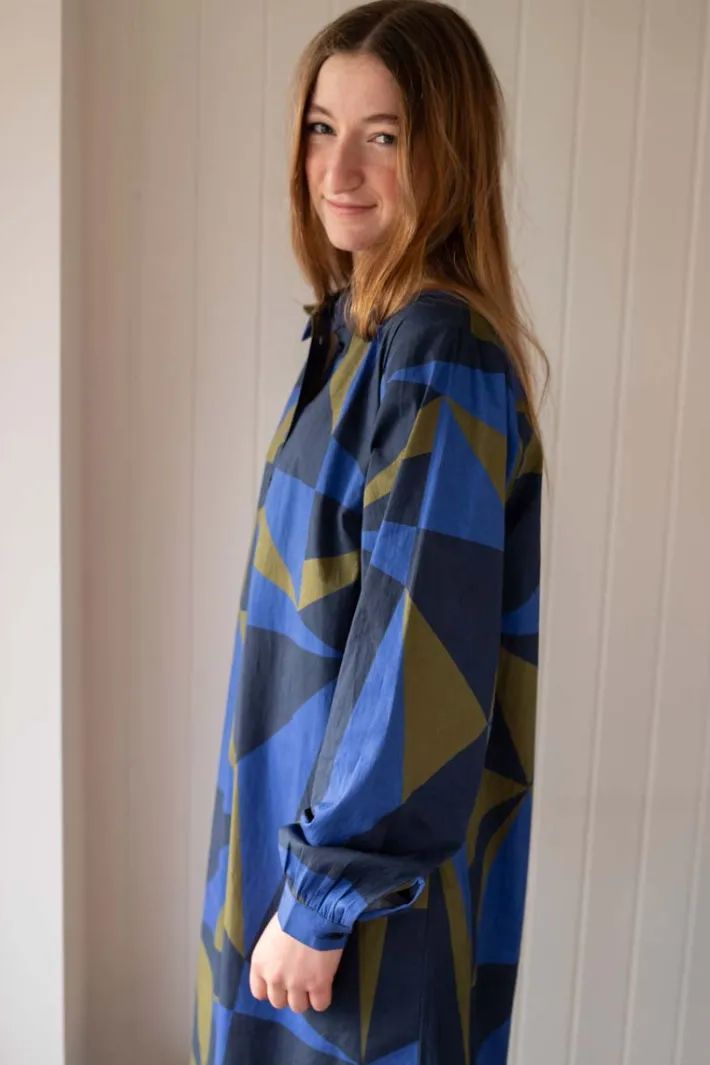 danecarnation_poplin_dres_1.webp Danecarnation Poplin Dress Deep Blue TRIANGULATE