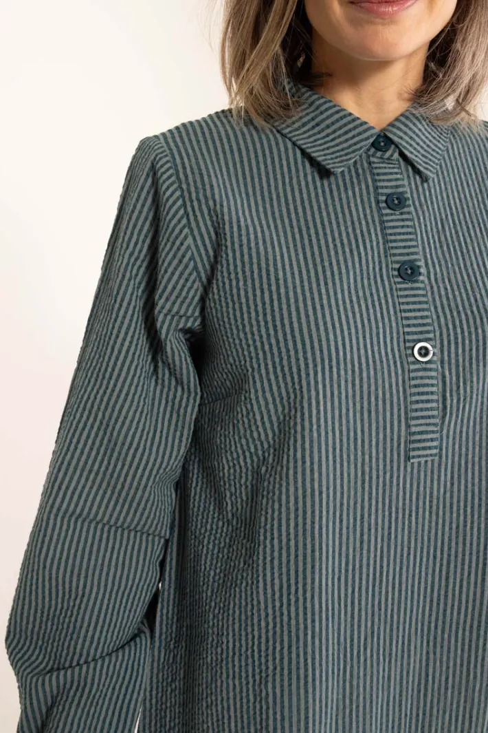 danecarnation_searsucker__4-1.webp Danecarnation Searsucker Dress Dark Slate/Blue Grey