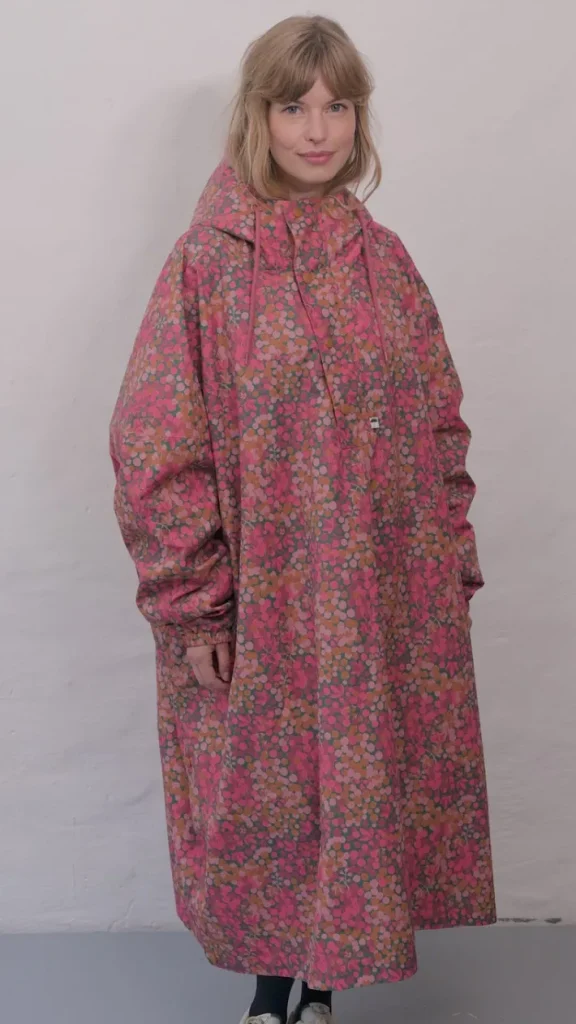 Danedream Drops Rain Poncho Berrygood Pink