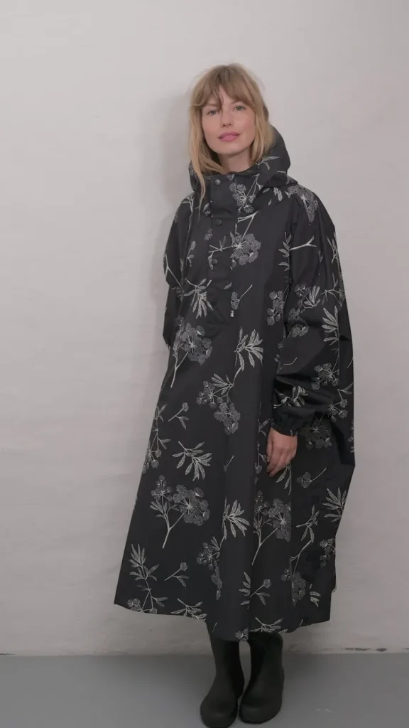 Danedream Drops Rain Poncho Black HEMLOCK