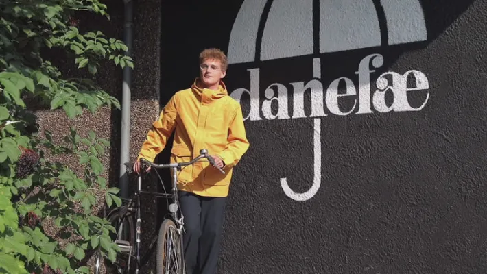 danehirtshals_rain_jacket_7.webp Danehirtshals Rain Jacket Dark Yellow