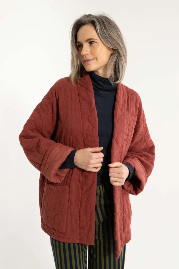 danekatrin_quilt_jacket_s_0.webp Danekatrin Quilt Jacket Swedish Red