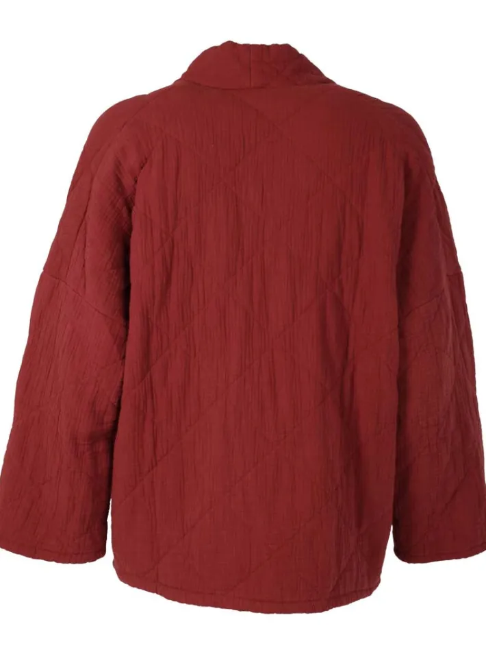 danekatrin_quilt_jacket_s_8.webp Danekatrin Quilt Jacket Swedish Red