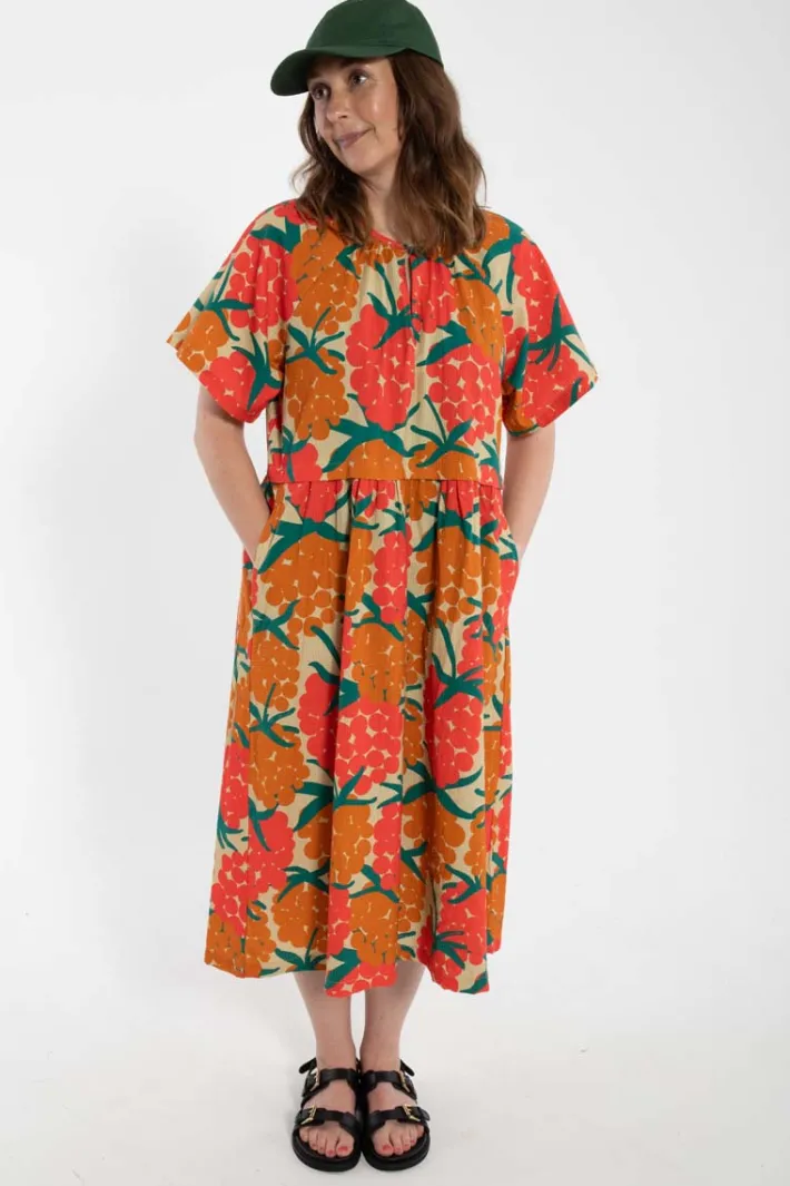 daneluft_searsucker_dress_0.webp Daneluft Searsucker Dress Beige MAXIBERRY