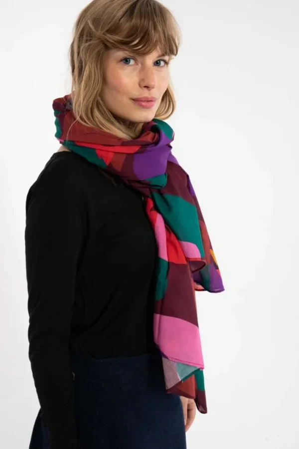 Danenordby Scarf Dark Bordeaux SWANOSCOPE