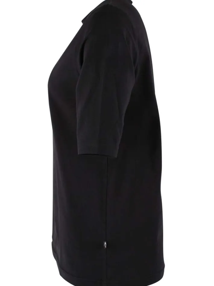 danepixi_tee_black_4.webp Danepixi Tee Black