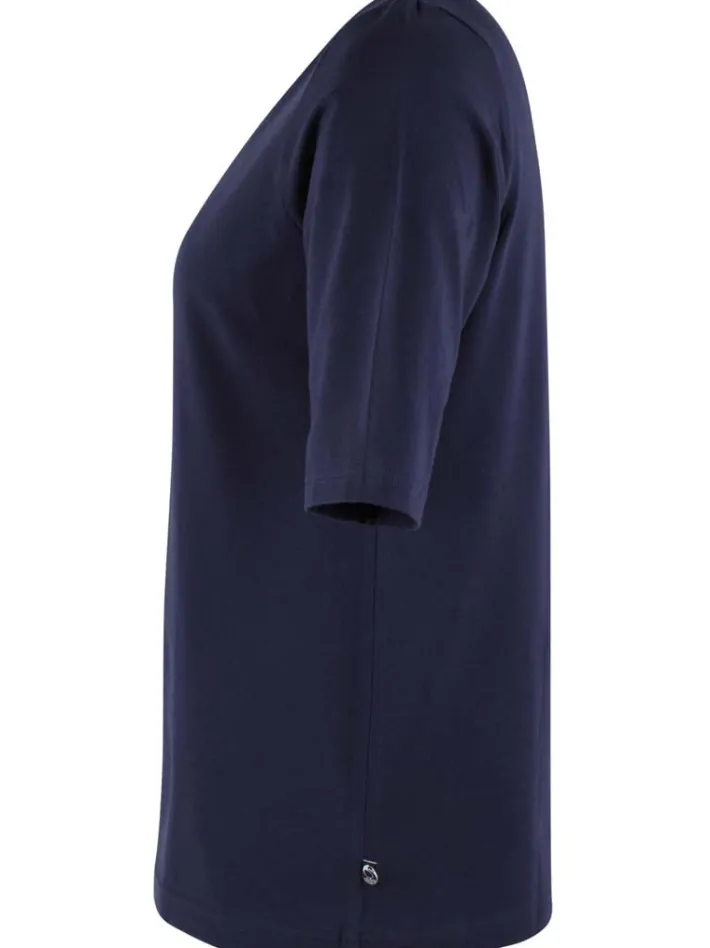 danepixi_tee_deep_navy_3.webp Danepixi Tee Deep Navy