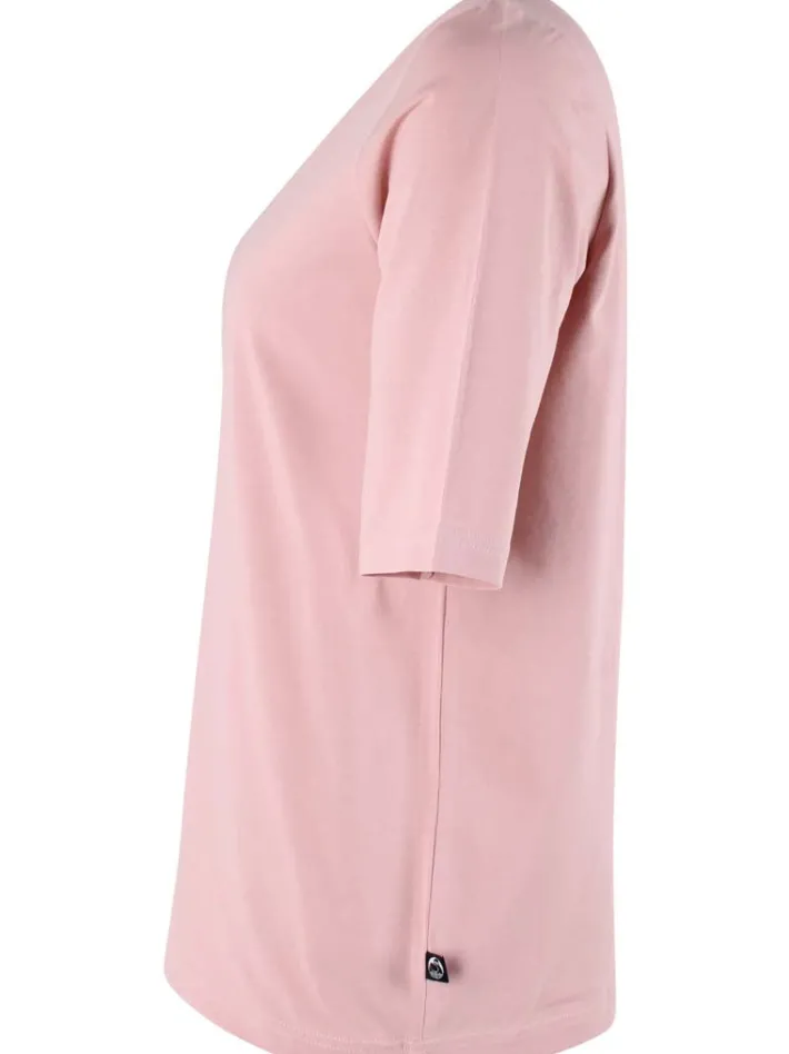 danepixi_tee_gentle_rose_4.webp Danepixi Tee Gentle Rose