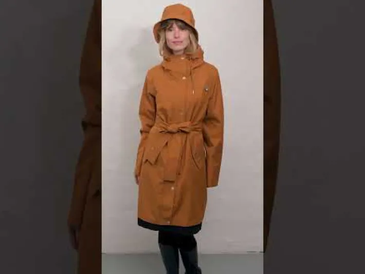 danerainlover_raincoat_oc_9.webp Danerainlover Raincoat Occer