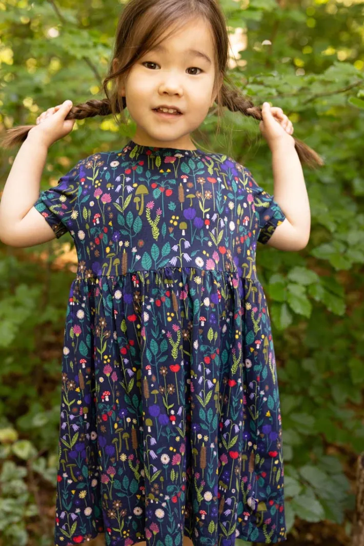 daneshellfish_modal_dress_3.webp Daneshellfish Modal Dress Navy BOTANICAL