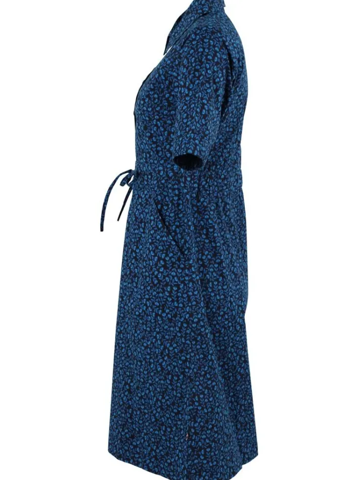 danesusanne_poplin_dress__2.webp Danesusanne Poplin Dress Dusty blue FLEURIE