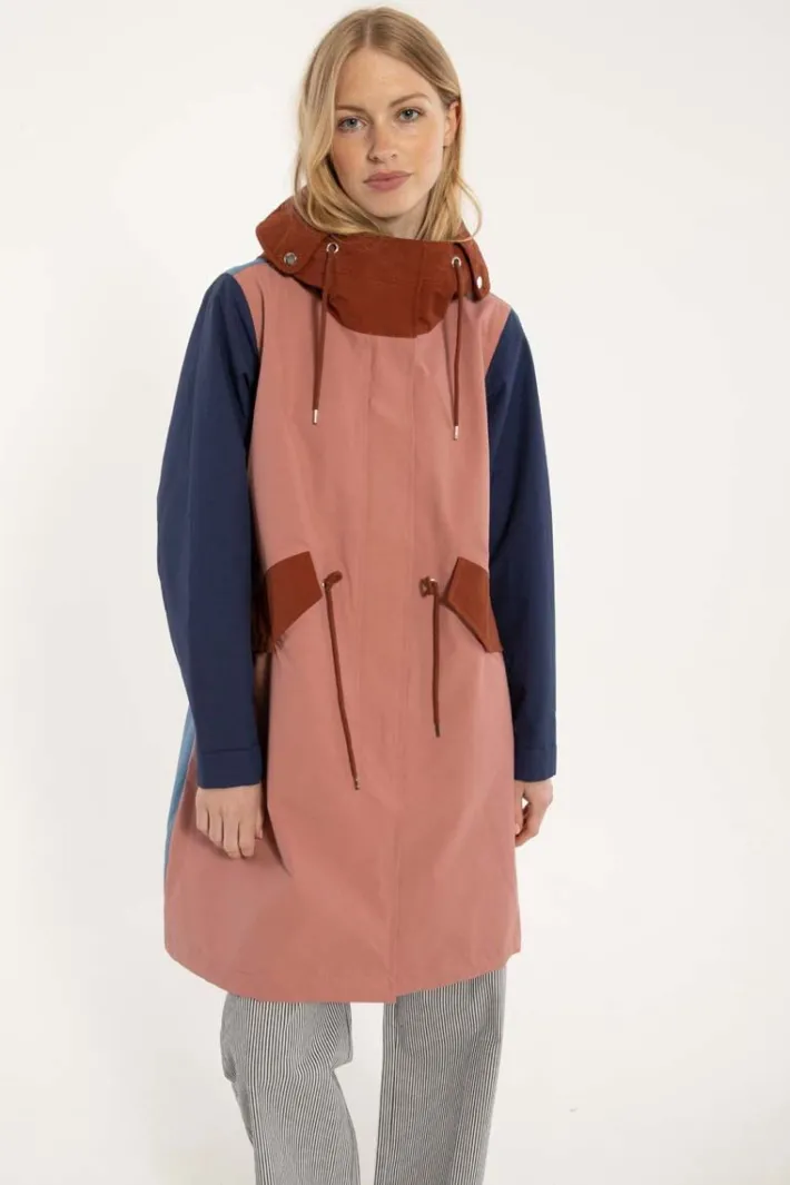 danesvaneke_midseason_par_3.webp Danesvaneke Midseason Parka Multico