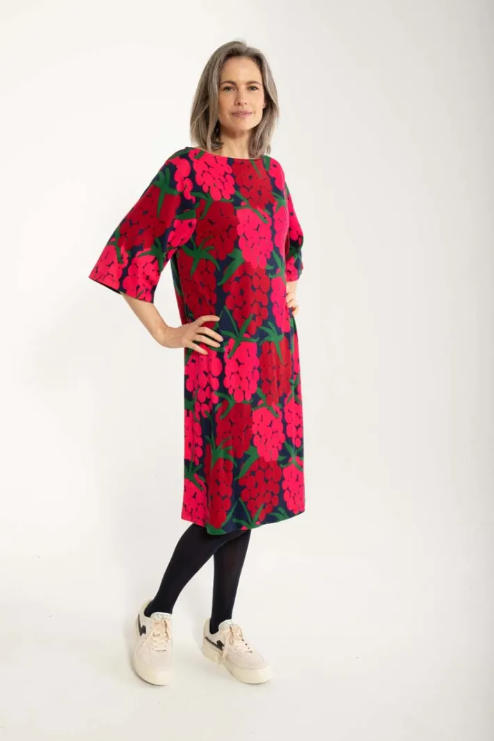 danesymfoni_interlock_dre_3.webp Danesymfoni Interlock Dress Dark Navy MAXIBERRY