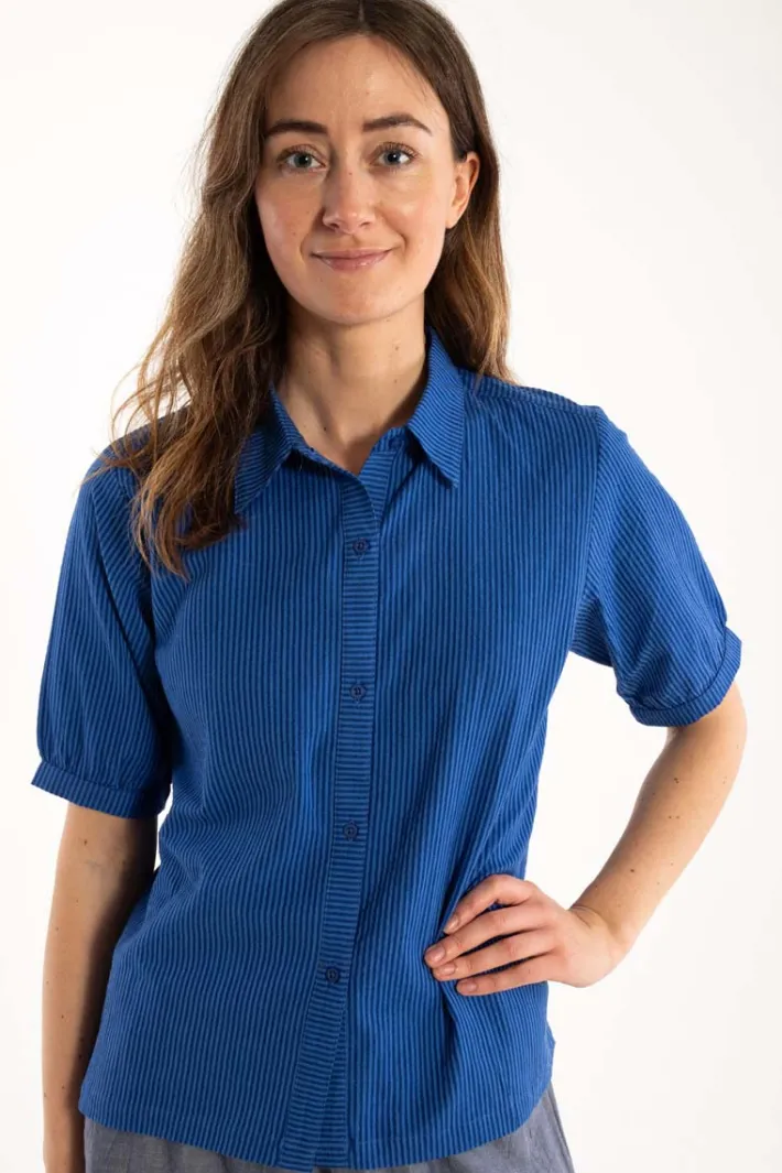 danesyren_ss_searsucker_s_0-1.webp Danesyren SS Searsucker Shirt Deep Marine/Klein Blue