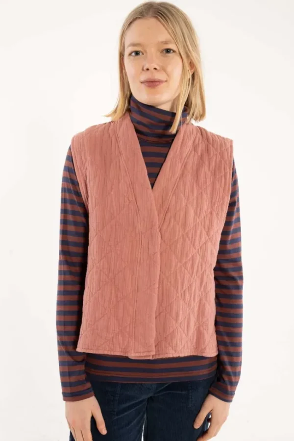 Danevibeke Quilt Vest Antique Rose