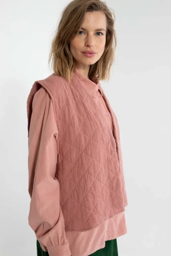 Danevibeke Quilt Vest Antique Rose