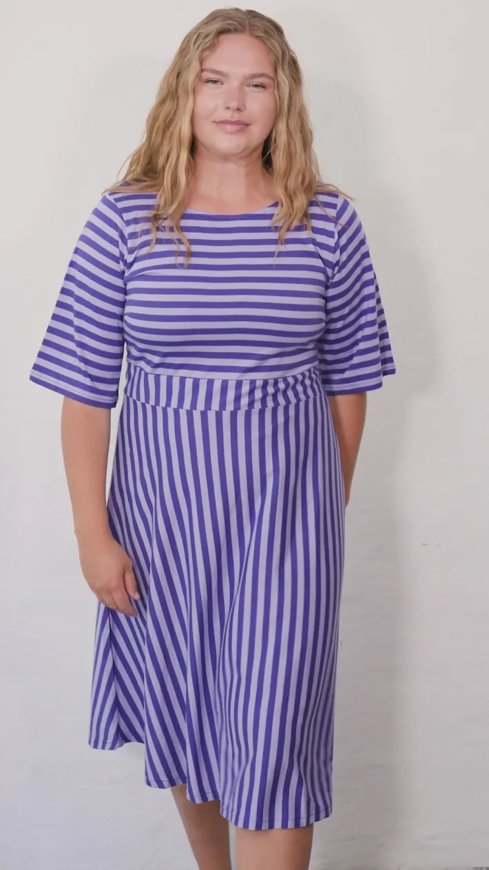 daneviborg_flat_modal_dre_7.webp Daneviborg Flat Modal Dress Cold Purple/Lilla