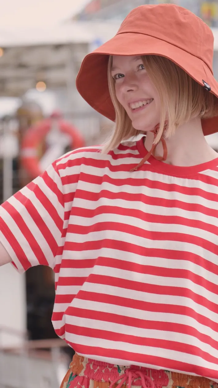 danevisit_searsucker_skir_4.webp Danevisit Searsucker Skirt Beige MAXIBERRY