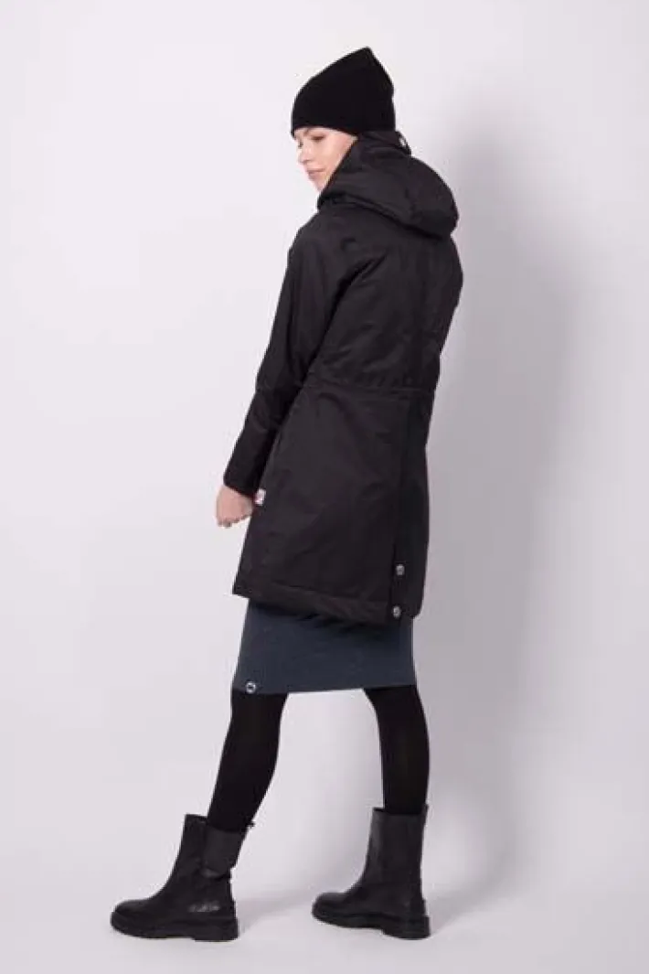 daninge_winter_parka_blac_4.webp Daninge Winter Parka Black (silver trim)