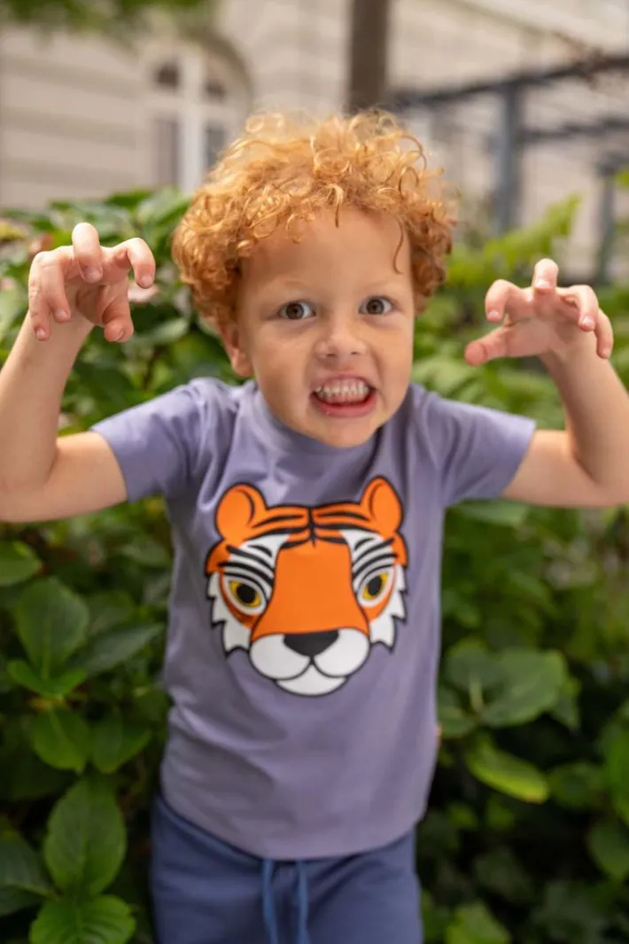 dyrgrowl_t_blue_grey_tige_1.webp Dyrgrowl T Blue Grey TIGER