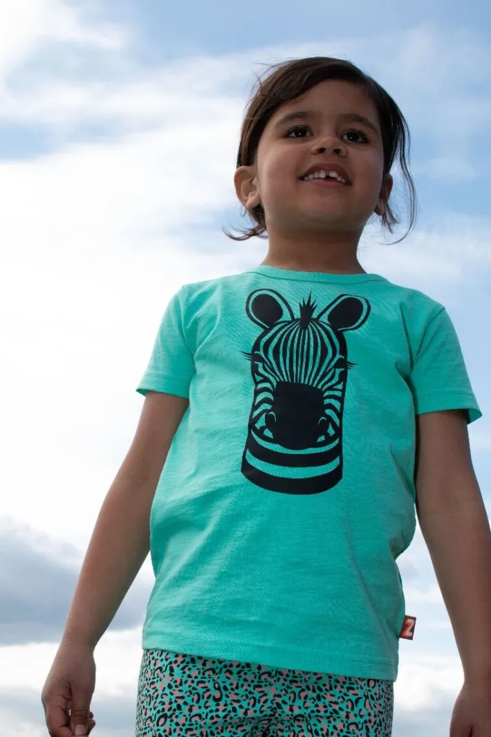 dyrprimate_ss_noos_tropic_0.webp Dyrprimate SS NOOS Tropicana ZEBRA