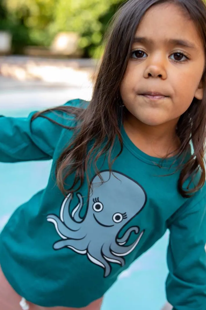 dyrroar_t_dark_duck_blaek_0.webp Dyrroar T Dark Duck BLAEKSPRUTTE