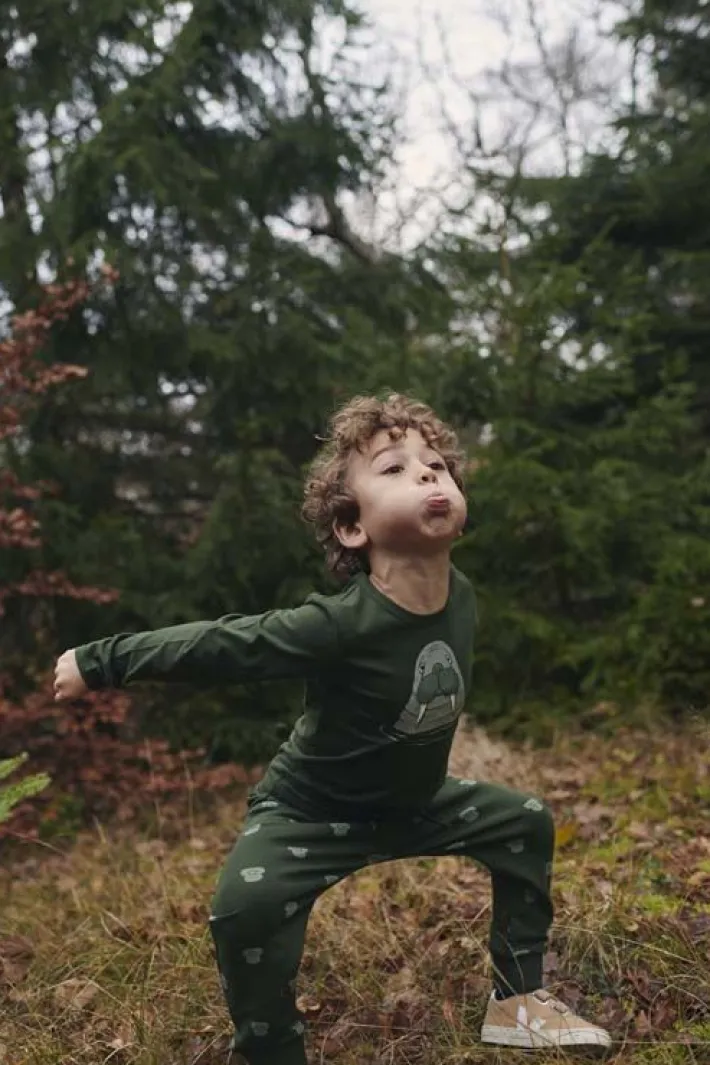 dyrroar_t_dk_safari_hvalr_2.webp Dyrroar T DK Safari HVALROS