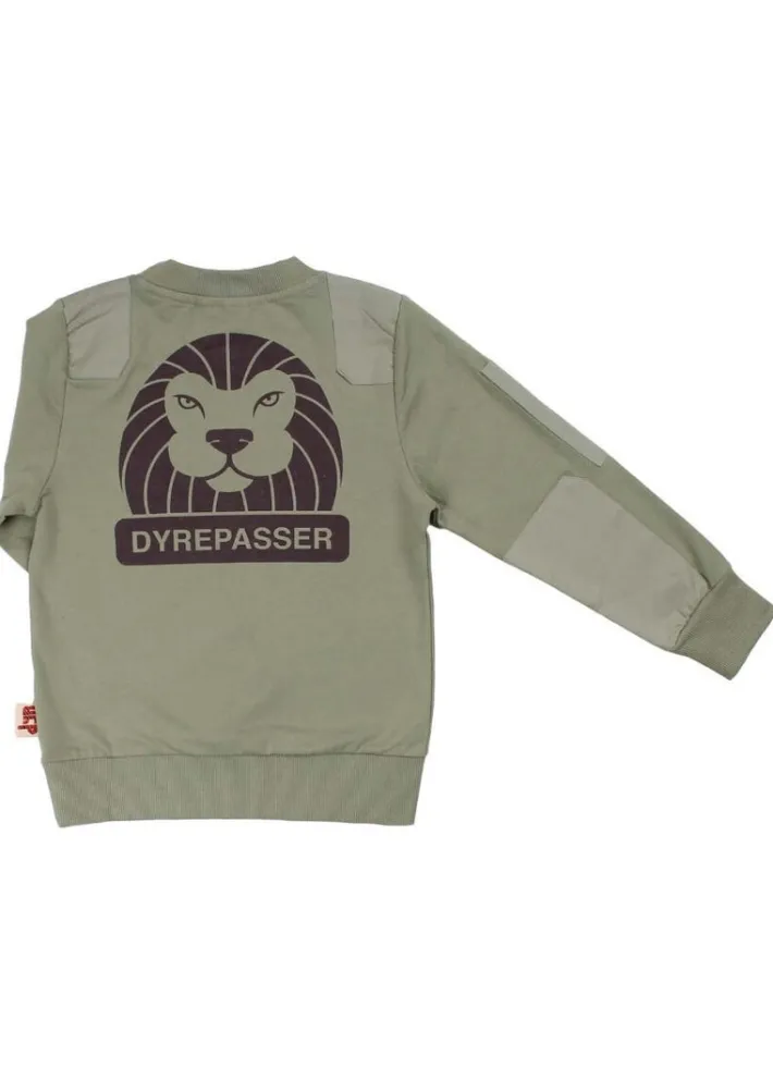 dyrsafari_sweat_sage_4.webp Dyrsafari Sweat Sage