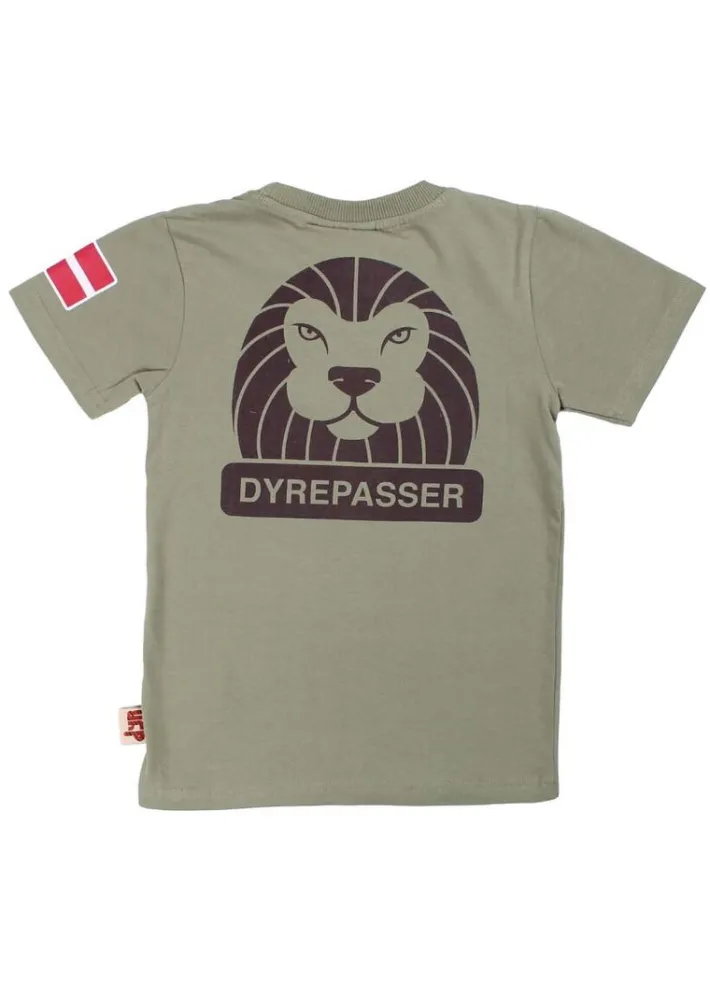 dyrsafari_tshirt_sage_2.webp Dyrsafari T-shirt Sage