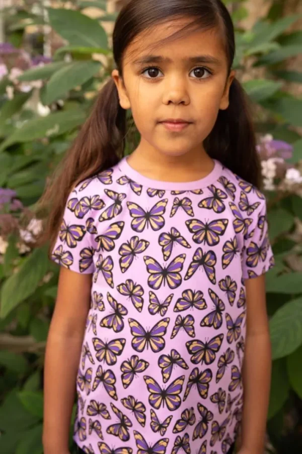 Dyrwildlife Tee AOP/STRIB Soft Viola FLUTTER