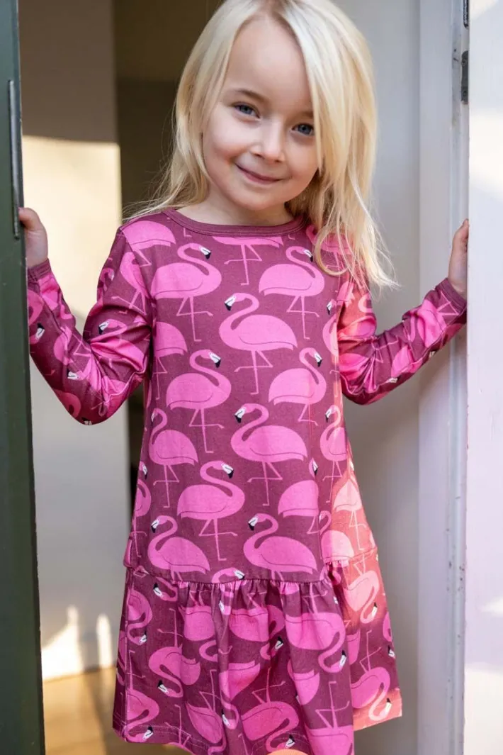 dyrzanzi_ls_dress_aopstri_0-3.webp Dyrzanzi LS Dress AOP/STRIB Old Rose/Lovely Rose FLAMINGO