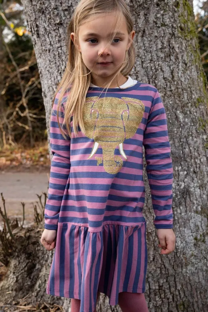 dyrzanzi_ls_dress_aopstri_0.webp Dyrzanzi LS Dress AOP/STRIB Grey Marine/Old Rose ELEFANT