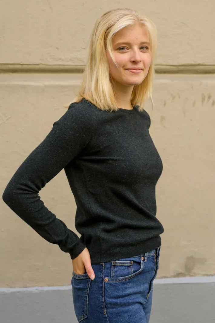 ess__bliss_merino_sweater_0-1.webp ESS - Bliss Merino Sweater Deep Forest