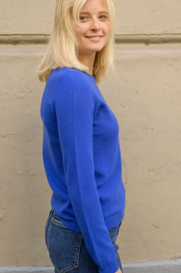 ESS - Bliss Merino Sweater Royal Blue
