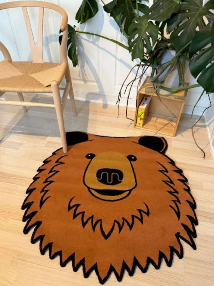 ess__brun_bjoern_taeppe_b_1.webp ESS - Brun Bjoern Taeppe Brown BJOERN