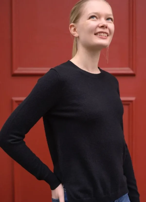 ESS - Cashmere Kiss Sweater Black