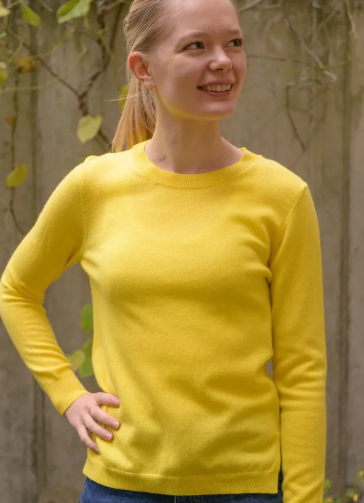 ess__cashmere_kiss_sweate_0-6.webp ESS - Cashmere Kiss Sweater Wild Yellow