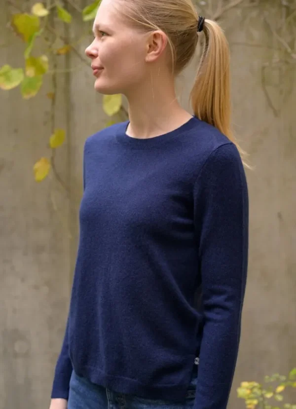 ESS - Cashmere Kiss Sweater Navy