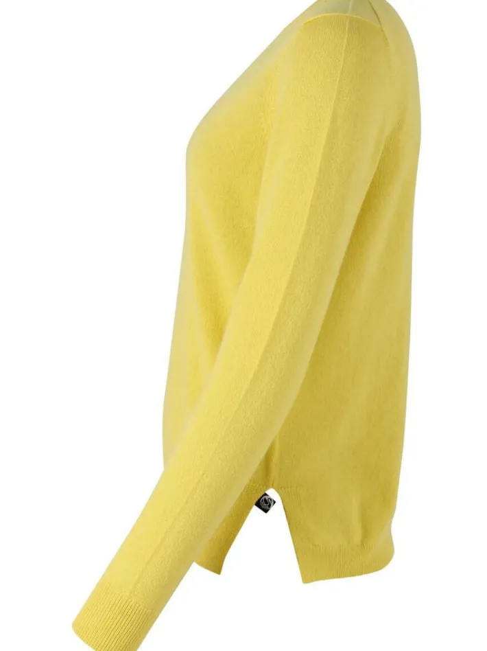 ess__cashmere_kiss_sweate_4-5.webp ESS - Cashmere Kiss Sweater Wild Yellow