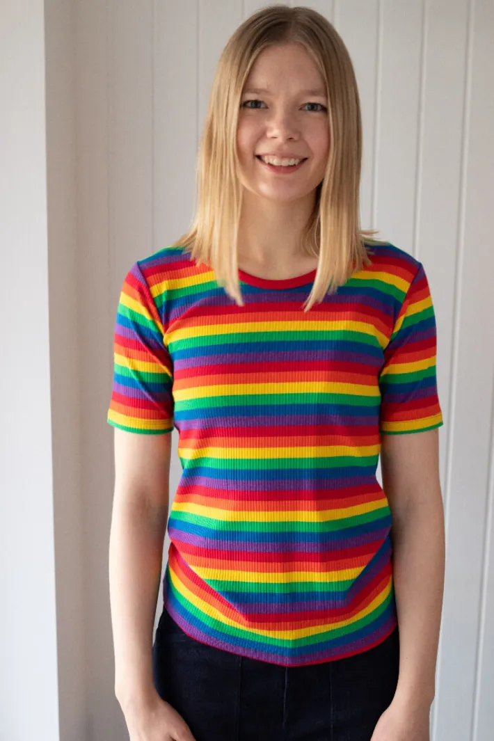 ess__danefriend_tee_arc_0.webp ESS - Danefriend Tee ARC