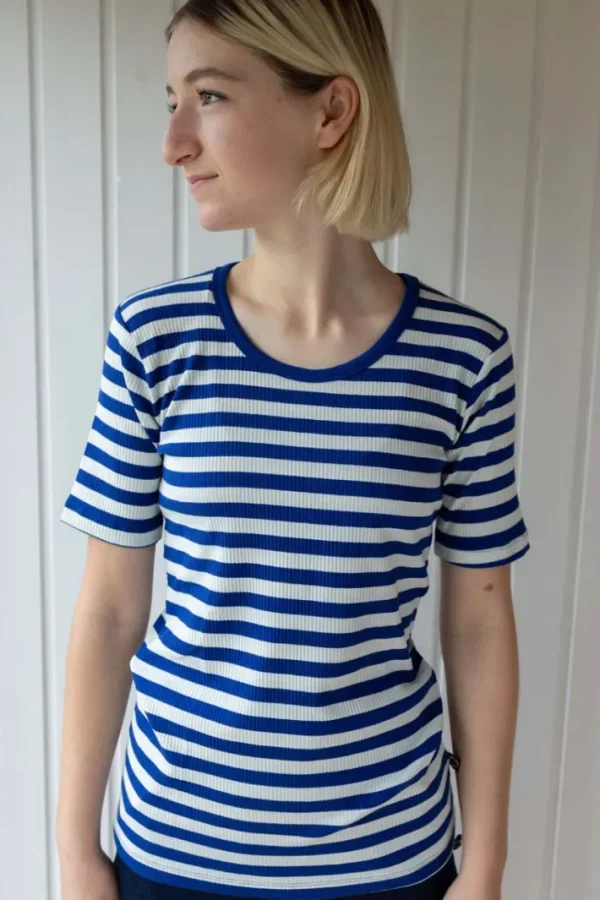 ESS - Danefriend Tee Deep Blue/Chalk