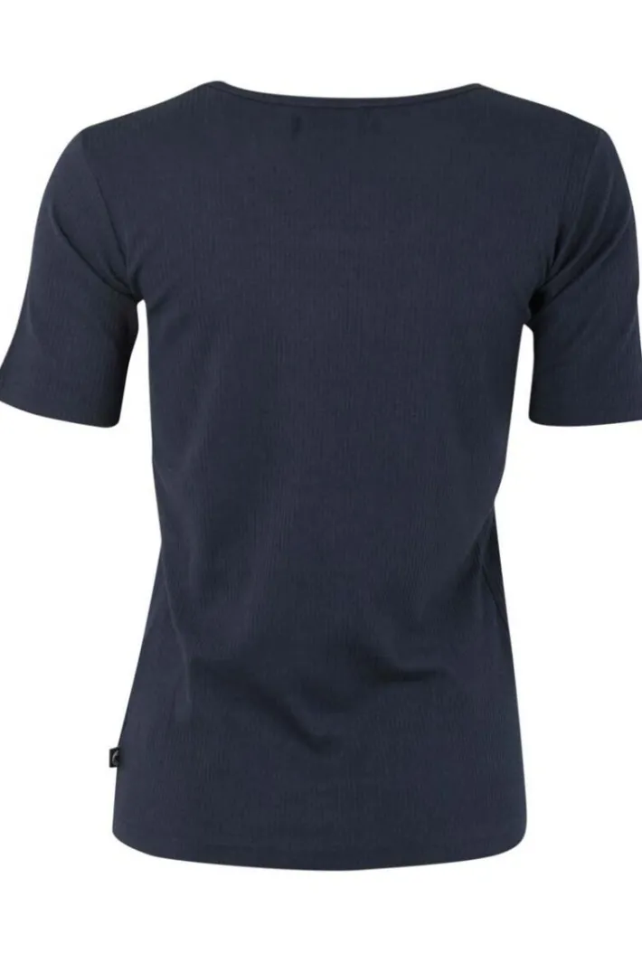 ess__danefriend_tee_dk_na_3-1.webp ESS - Danefriend Tee Dk Navy
