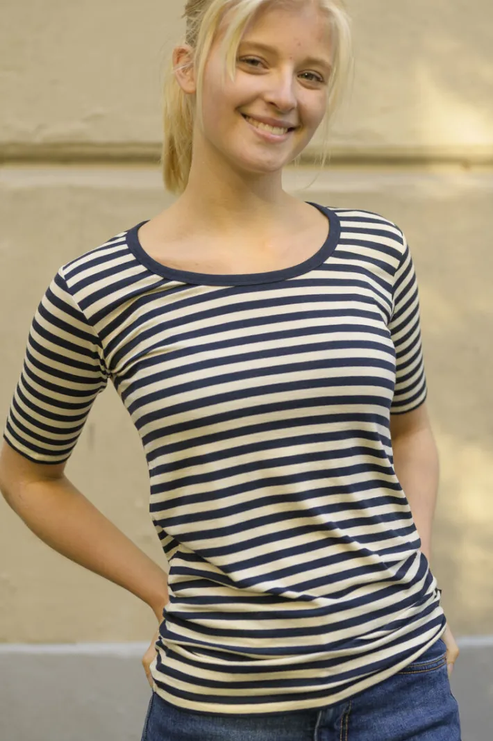 ess__danemimi_wool_ss_nav_0.webp ESS - Danemimi Wool SS Navy/Chalk