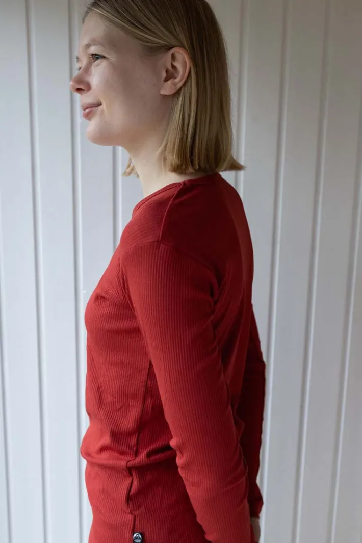 ess__danepartner_ls_rouge_1-2.webp ESS - Danepartner LS Rouge