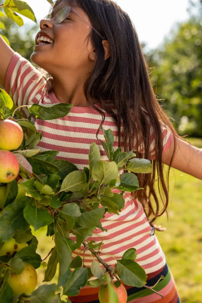 ess__danesoda_tee_old_ros_1.webp ESS - Danesoda Tee Old Rose/Chalk